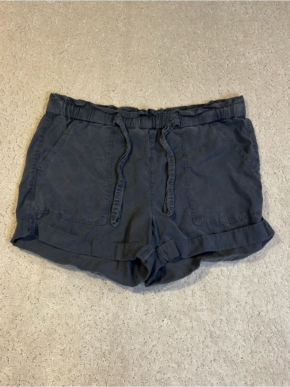 Aerie‎ Dark Grey Flowy Tie Waist Comfortable Soft Shorts Size Small Relaxed Fit